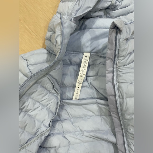 Lululemon Athletica Light Blue Puffer Jacket - Picture 5 of 6